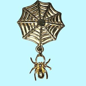Web with Dangling Spider Halloween Brooch Pin